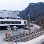 Blum erweitert Gleisanschluss für Werk 7