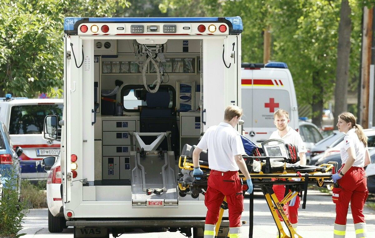 Die Einsatzkräfte waren den ganzen Tag durch im Großeinsatz. Politikerinnen und Politiker dankten den Einsatzkräften.
