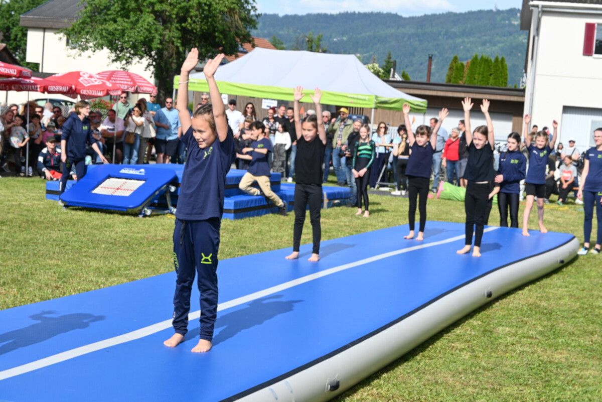 Die jungen Harder Turner zeigten ihr Können.
