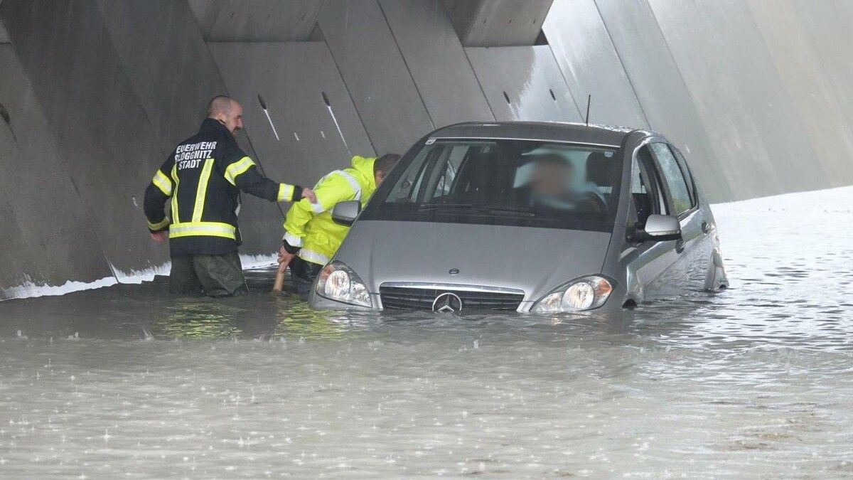 Extreme Wetterereignisse wie Starkregen nehmen schon seit Jahren zu. ⇒AFP