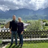 Holger und Melissa geben Röns das Dorfgasthaus zurück. »A7