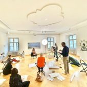 Nackt in der Wunderkammer