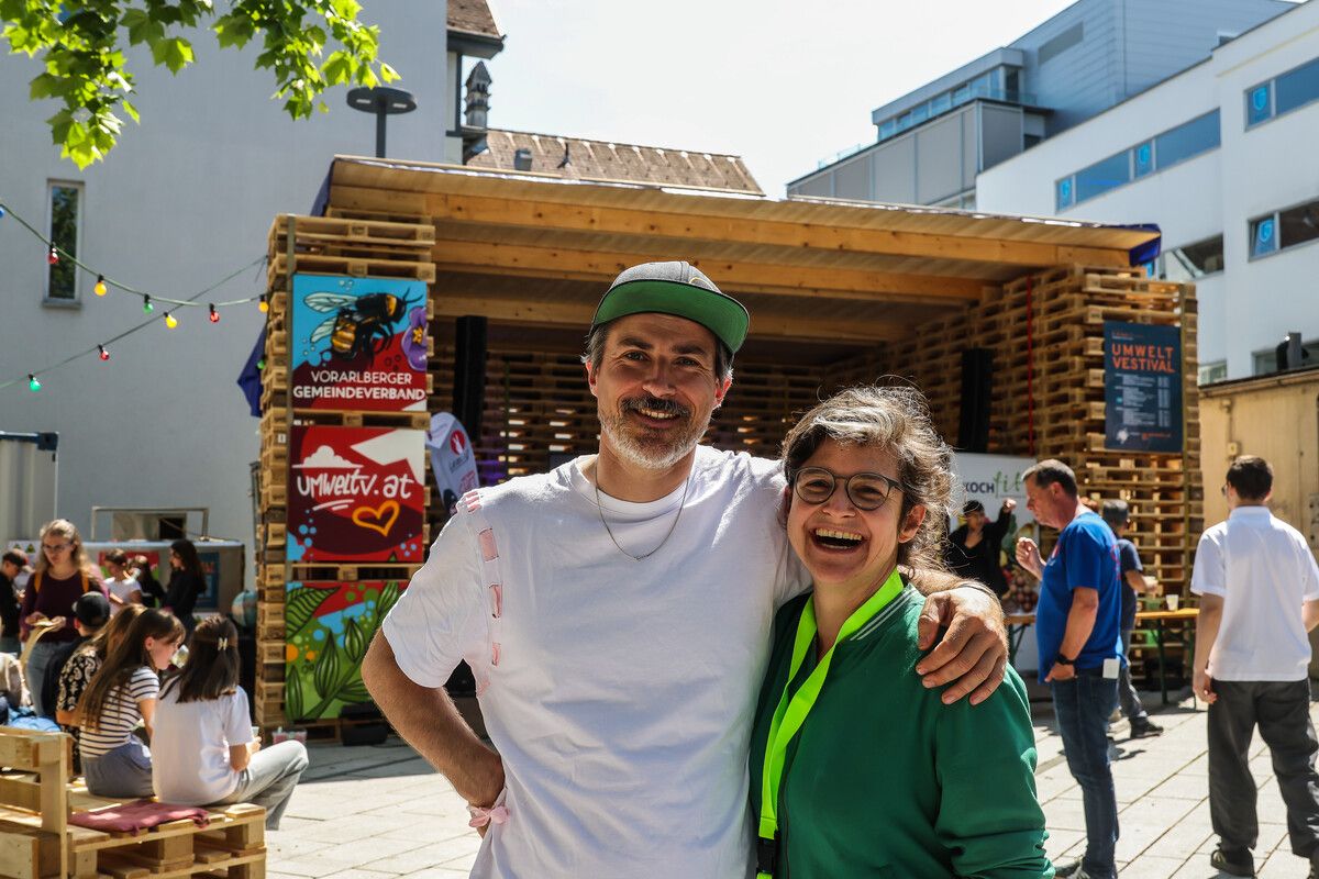 Lucia Emerich-Rüdisser und Matthias Hendrickx-Fischer haben die Planung des Umweltfestivals gemacht. ⇒vn/PS