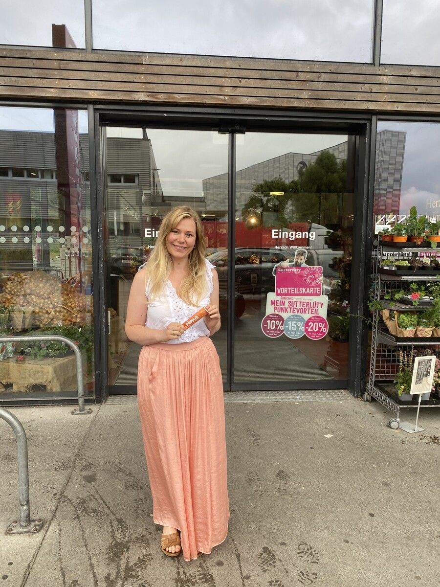 Alena Leeb ist von ihrem Produkt überzeugt – einem gesunden Kindereis.⇒ vn/reiner