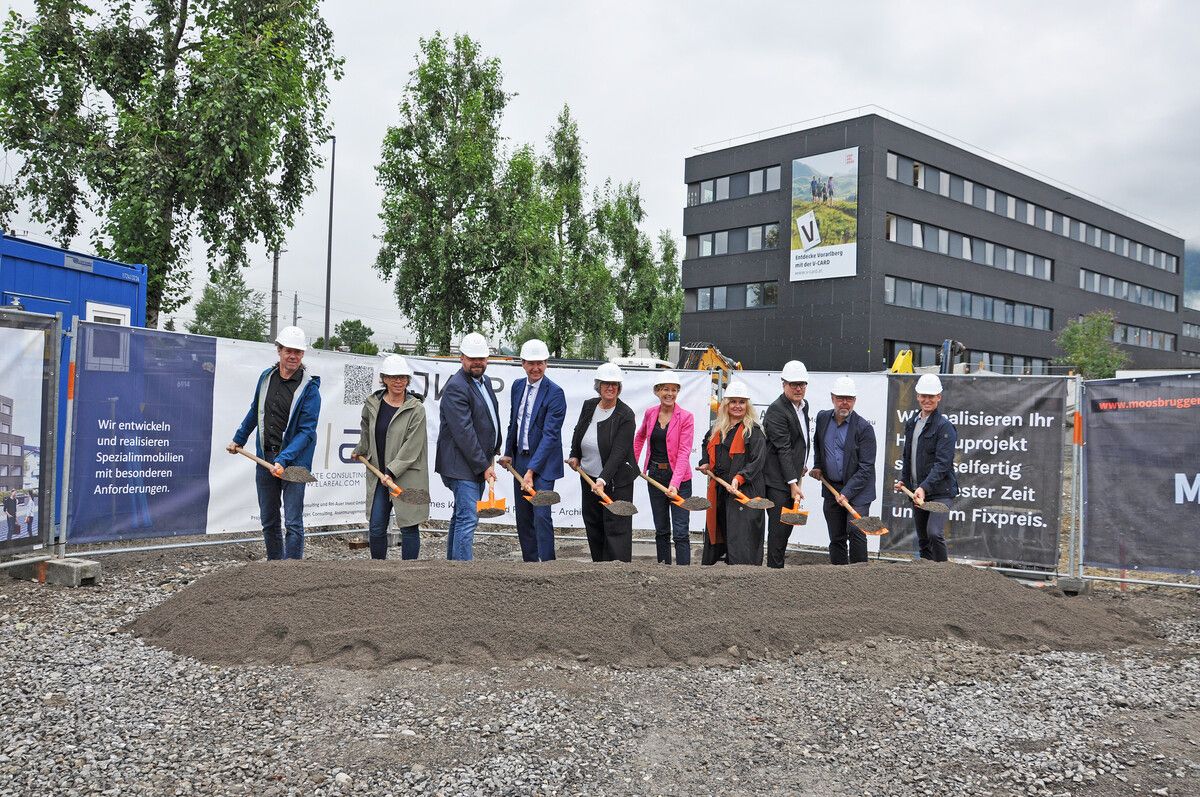 An der Ecke Poststraße/Altweg entsteht der Neubau für das ifs-Frauenhaus und die ifs-Beratungsstelle Dornbirn.⇒LCF