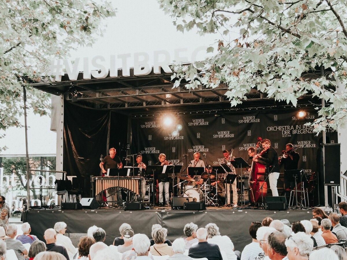 Auch in diesem Jahr findet kurz vor der Eröffnung der Bregenzer Festspiele der „Tag der Wiener Symphoniker“ statt.⇒visitbregenz