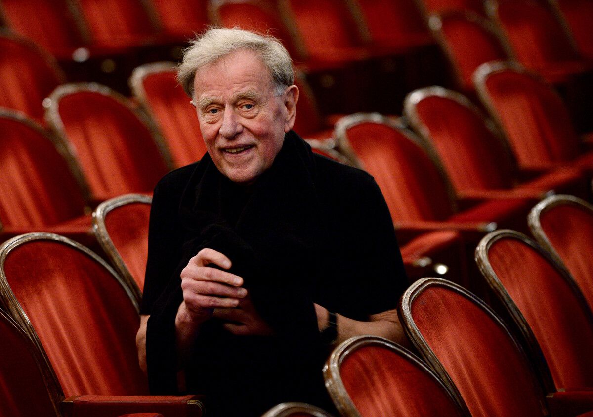 Claus Peymann im Jahr 2006 bei den Wiener Festwochen – streitbar, provokant und bis zuletzt eine prägende Stimme des Theaters.