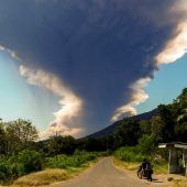 18.000 Meter hohe Aschewolke