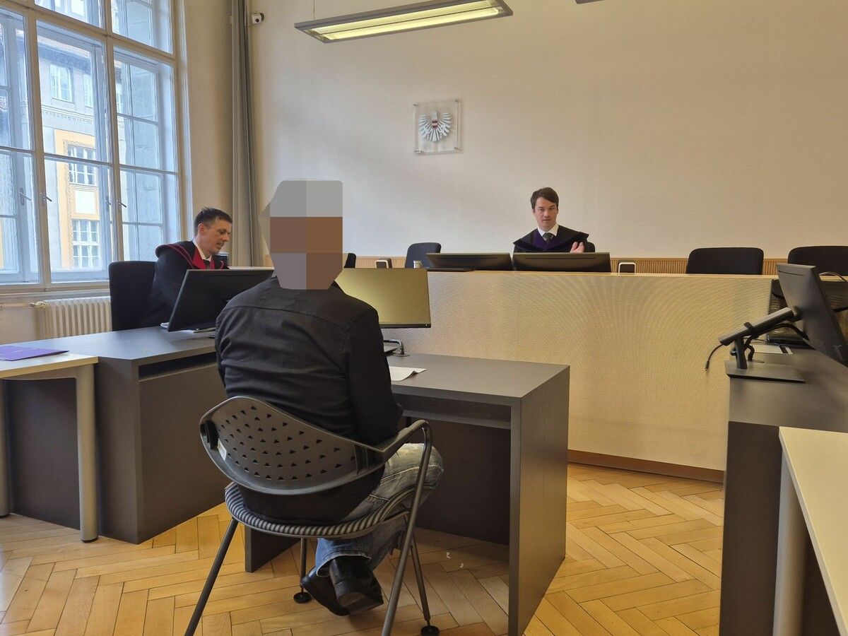 Der Beschuldigte wurde wegen Körperverletzung angeklagt. ⇒Eckert