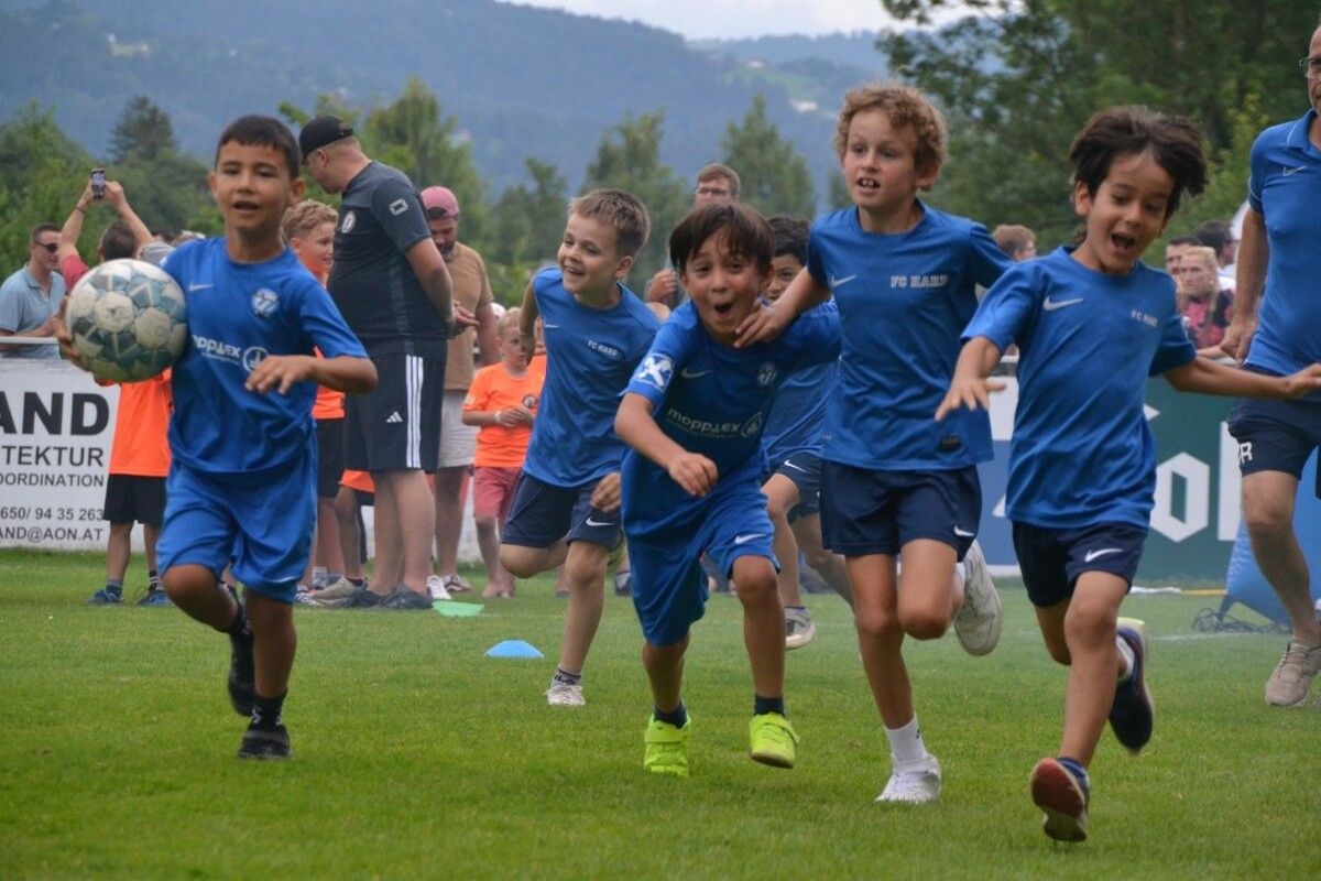Der FC Hard war beim Heimturnier besonders motiviert. ⇒Kubierske
