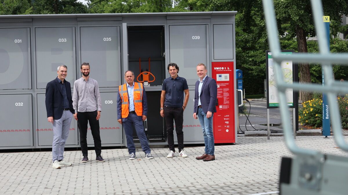 Die neuen Radboxen befinden sich in unmittelbarer Nähe zu den bereits bestehenden Abstellplätzen.