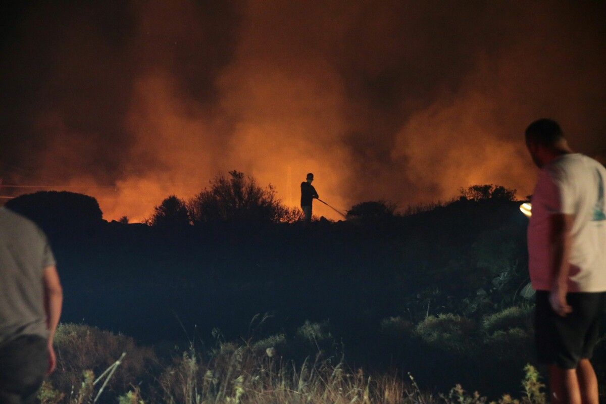 Die Waldbrände im türkischen Izmir wüteten am Freitag weiter. ⇒AFP
