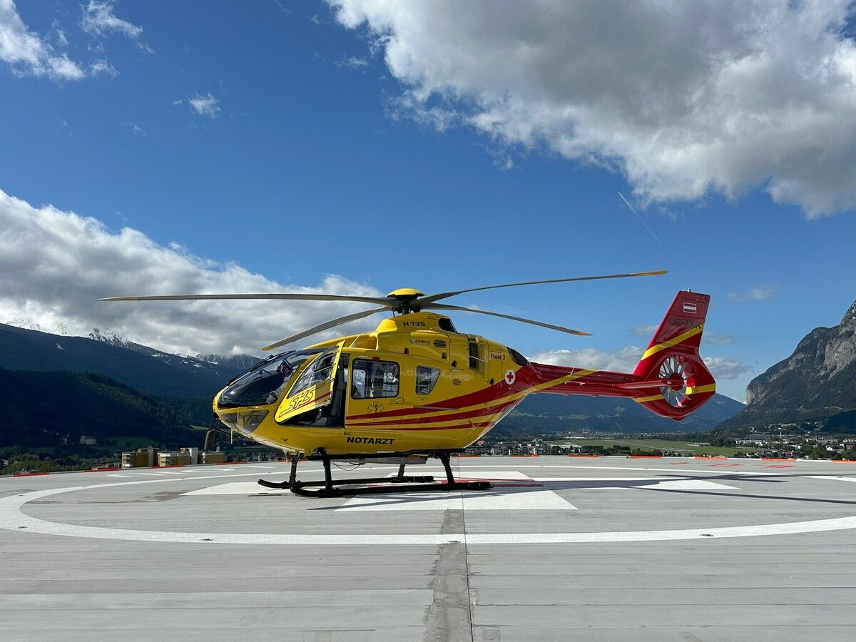 Ein Rettungshubschrauber von S.H.S., der jetzt zur Vorarlberger Firmengruppe Wucher Helicopter gehört.⇒SHS