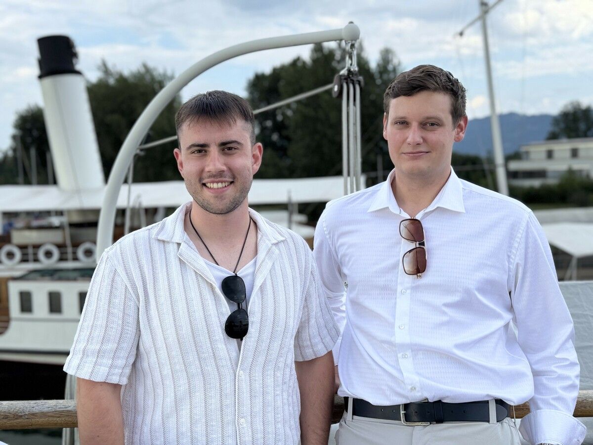 Fabian Strolz (Julius Blum GmbH) und Oliver Hartmann (syntana.ai).
