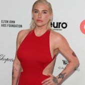Kesha meldet sich zurück