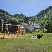 Neuer Spielplatz