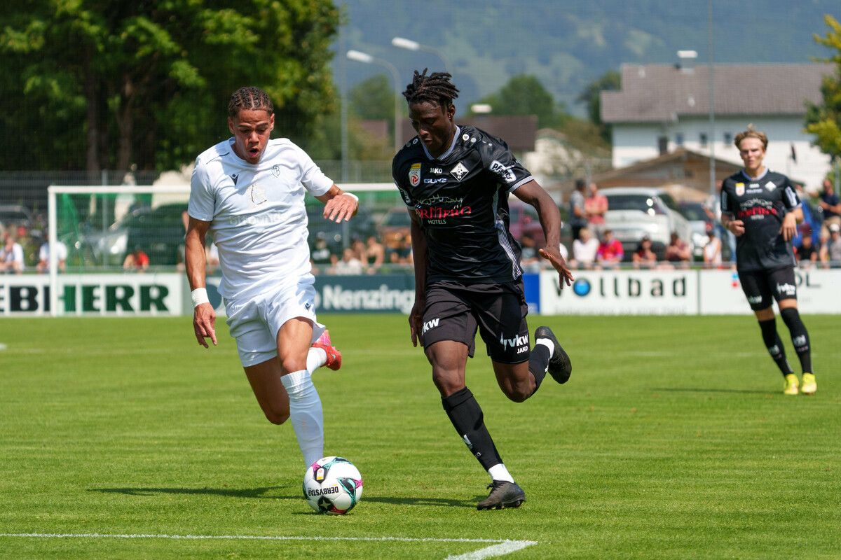 Für Mohamed Ouedraogo und Co. ist der FC Luzern der fünfte Testspielgegner.⇒stiplovsek