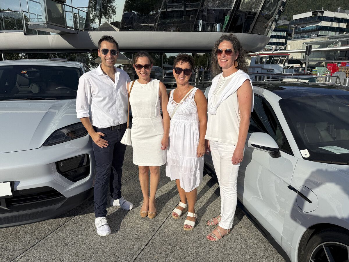 GF Christian Stadler (MO-Events), Nicole Schneider-Schallert, Kerstin Lubetz und Martina Sausgruber feierten die White Night 2025.⇒Franc