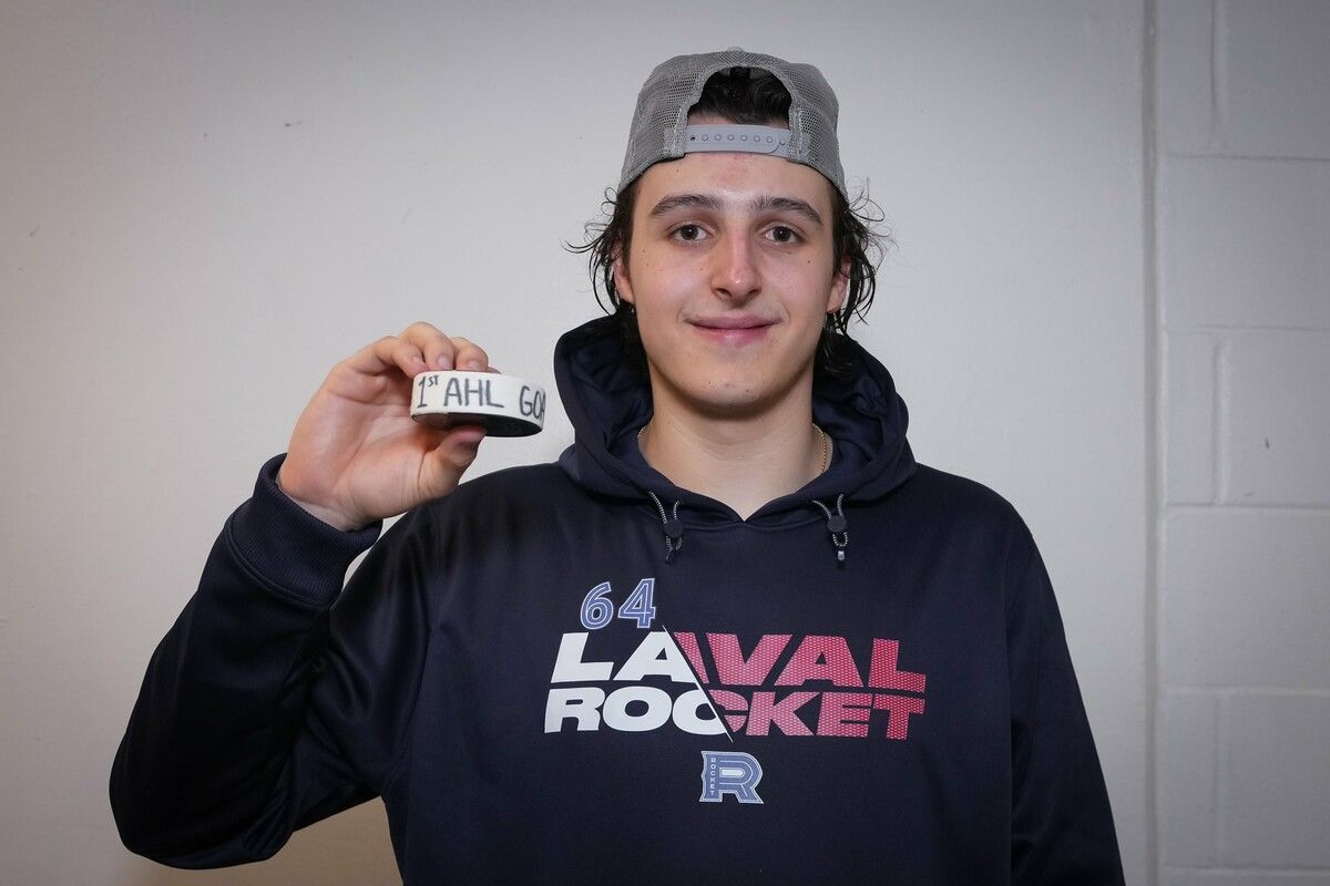 In der abgelaufenen Saison spielte Reinbacher für die Laval Rocket.⇒laval Rocket
