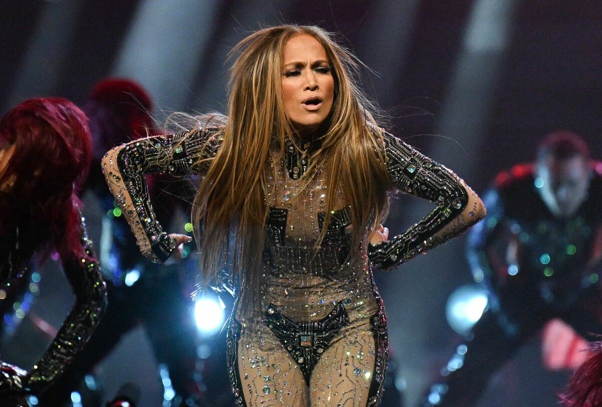 Jennifer Lopez nahm ihr kleines Kostüm-Malheur mit Humor und teilte es selbst auf ihrem YouTube-Kanal.⇒afp