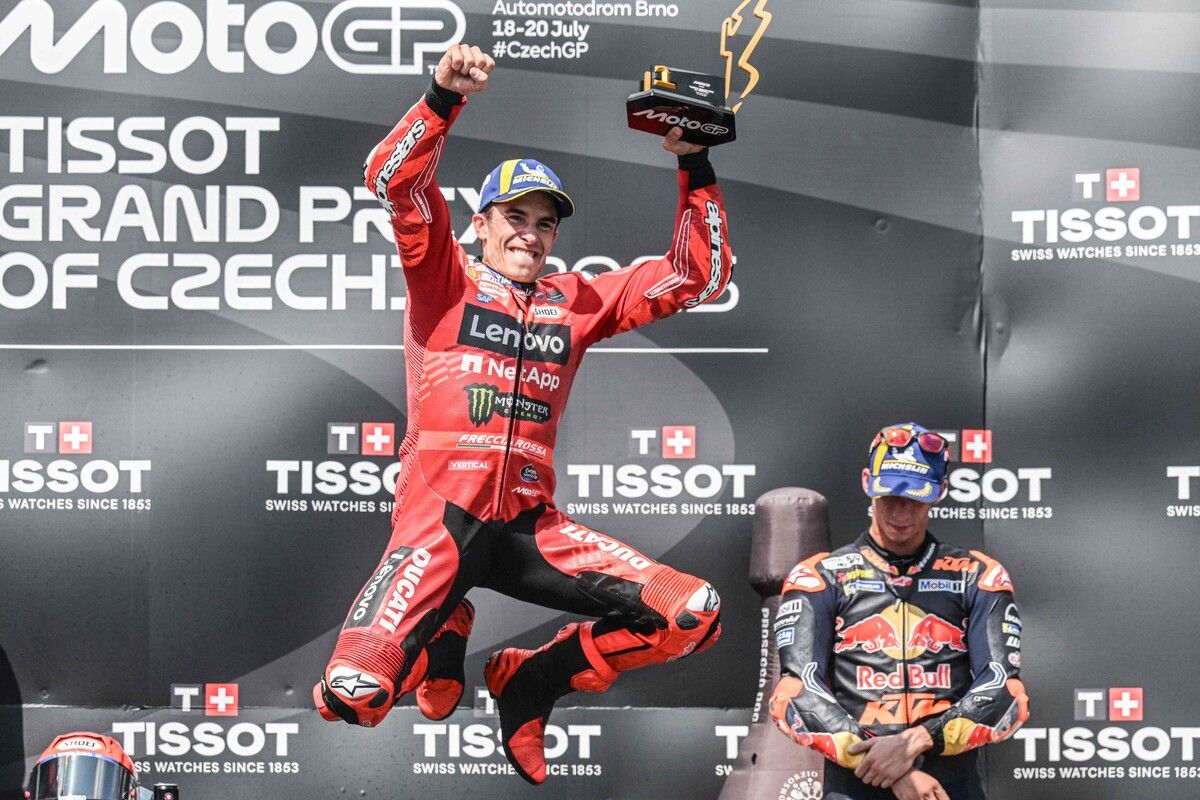 Marc Márquez feierte in Brünn bereits der achte Doppelsieg in dieser Saison und hat die letzten fünf Moto-GP-Rennen gewonnen.⇒AP