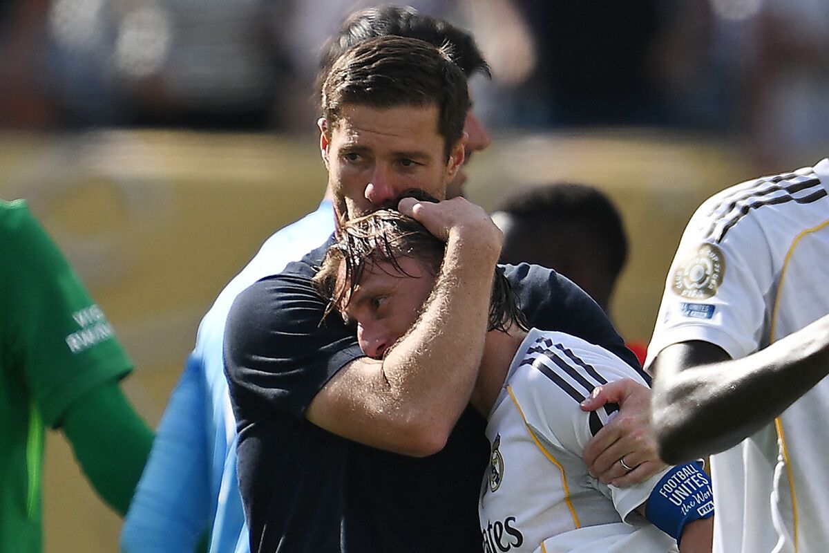 Real-Coach Xabi Alsonso adelte Luka Modric nach dessen 597. und letztem Bewerbspiel für Real Madrid mit den Worten: „Eine Legende des Weltfußballs.“⇒apa