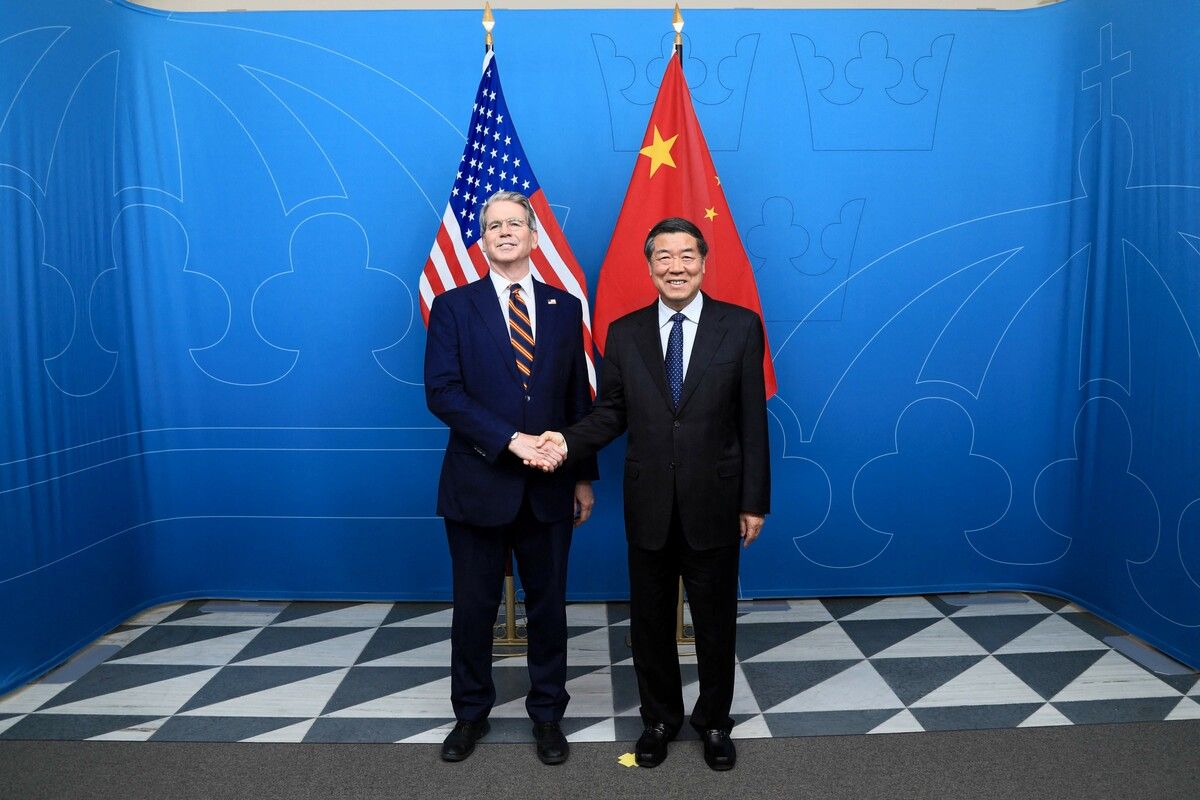 US-Finanzminister Scott Bessent und der chinesischen Vizepremier He Lifeng.⇒AFP