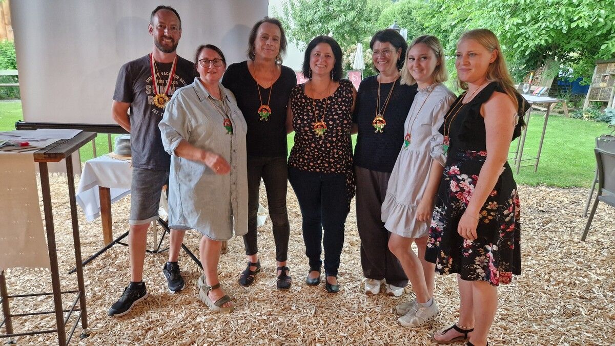 VP Dietmar Breuss, Präsidentin Monika Dobler, die neuen Ordensträger Volker Derflinger, Conny und Sandra Köchle, Kassierin Laura Dobler und Schriftführerin Martina Klien.⇒vn/TK