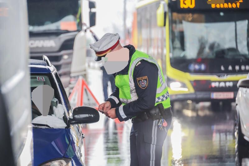 „Aktion scharf“ im Bezirk Dornbirn: Polizei und Zoll kontrollierten verstärkt – 35 Beeinträchtigte, zahlreiche Anzeigen.⇒vn/steurer