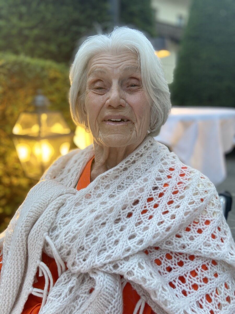 Benedikta Baumgärtner war bis ins hohe Alter eine weltoffene, gesellige und lebensfrohe Frau.
