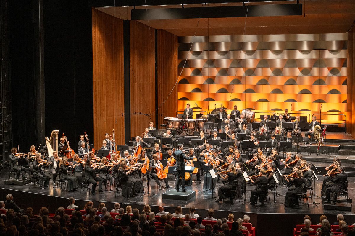 Das 4. Orchesterkonzert brachte Werke von Oskar Fried sowie Alma und Gustav Mahler auf die Bühne. ⇒ BF/Christian Lins