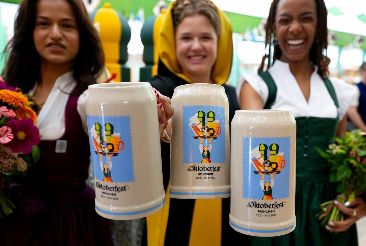 Das Motiv des offiziellen Wiesn-Maßkrugs 2025 wurde bei einer Pressekonferenz präsentiert. Das 190. Oktoberfest findet von 20. September bis 5. Oktober statt. 