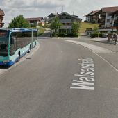 Vier Verletzte nach Notbremsung eines Linienbusses in Riezlern