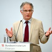 Politik in Kürze