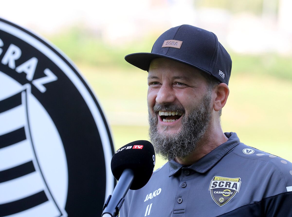Foto von 2021, als Coach der Altacher Frauenmannschaft.