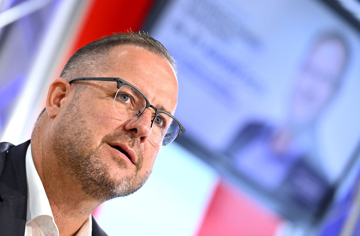 FPÖ-Generalsekretär Christian Hafenecker erläuterte am Freitag auf einer Pressekonferenz die Pläne der FPÖ. ⇒APA