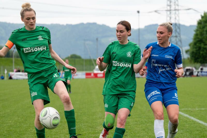 Für die Spielerinnen des FC Alberschwende setzte es im ÖFB-Cup gegen RB Salzburg eine deutliche 0:8-Niederlage.⇒serra