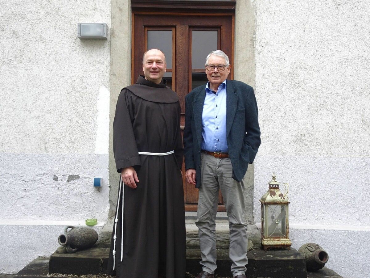 Herzlicher Empfang für den neuen Mitbruder im Dornbirner Kloster.⇒Carmen Thurnher (3)