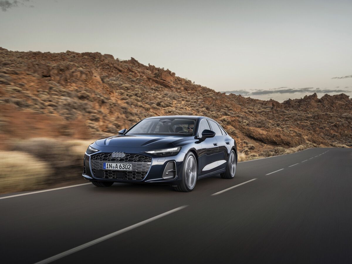 Im Audi A6 werden 4,99 Meter Gardemaß stilsicher und zeitlos verpackt.⇒Werk