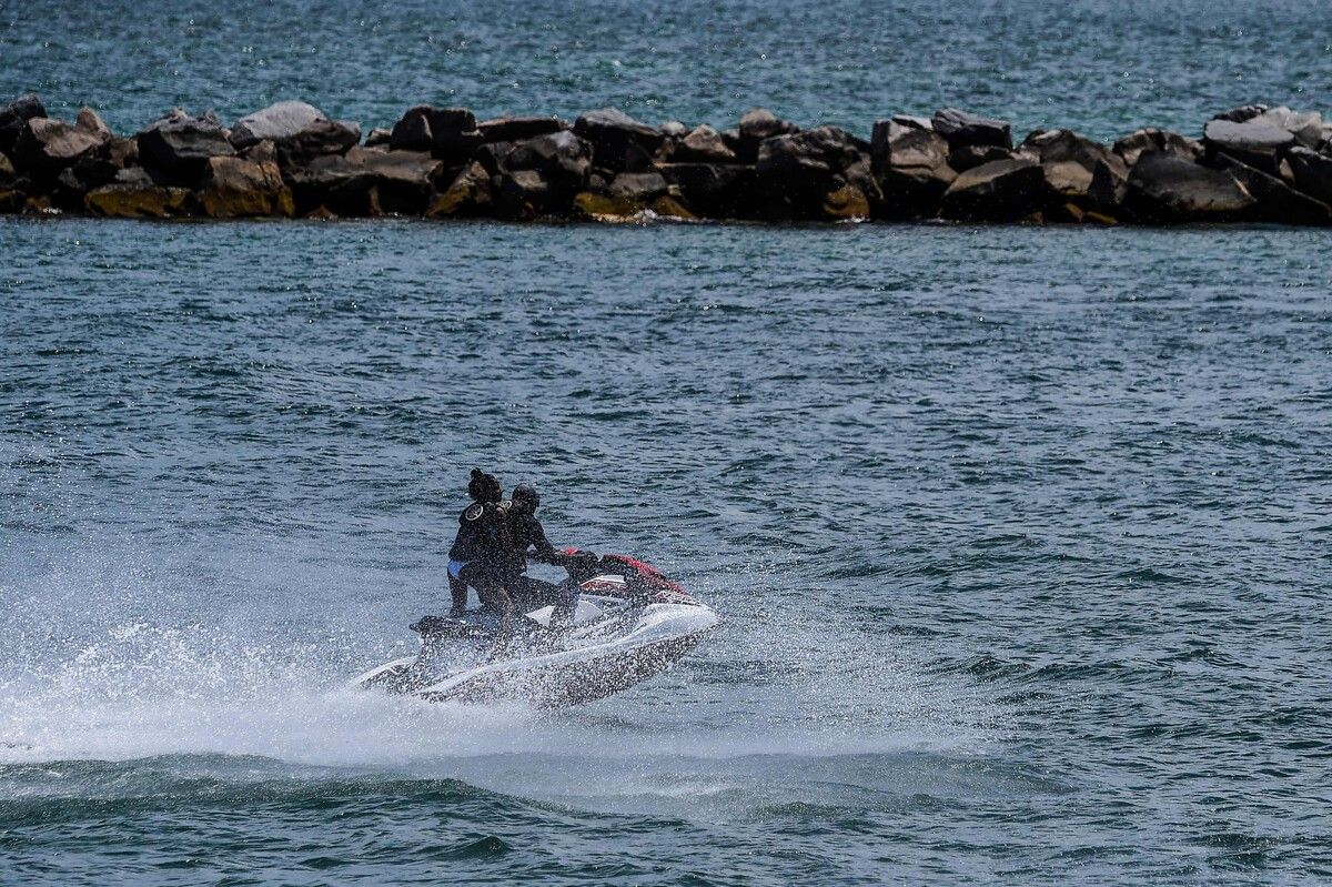 Jetski-Fahrer müssen 300 Meter Abstand zu Meeressäugern halten.⇒AFP