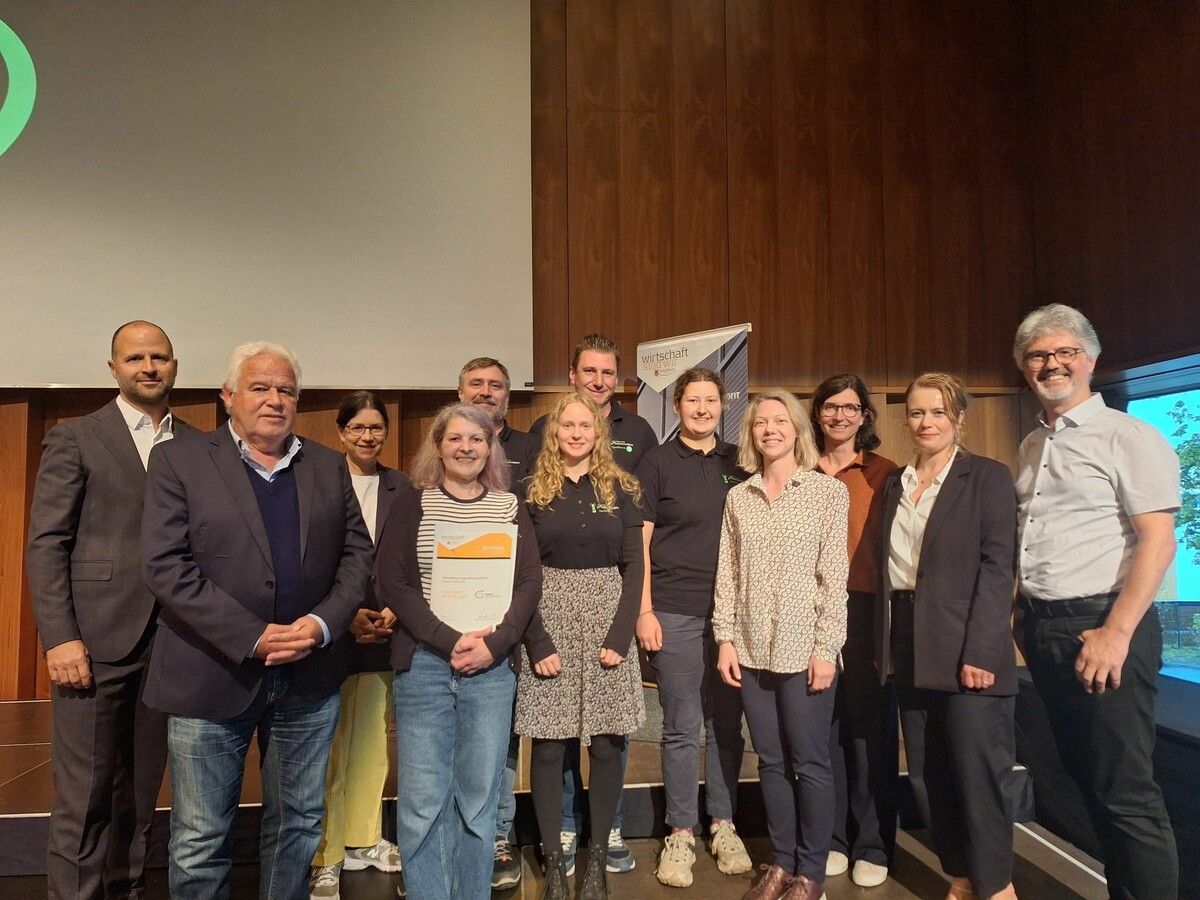 Landesrat Marco Tittler (l.) gratulierte den Ausgezeichneten.⇒CTH