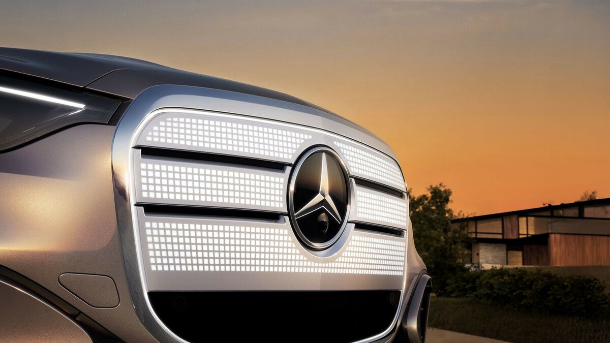 Mercedes zeigt bisher nur Ausschnitte des GLC. Auf der IAA in München wird er Weltpremiere feiern.⇒Werk