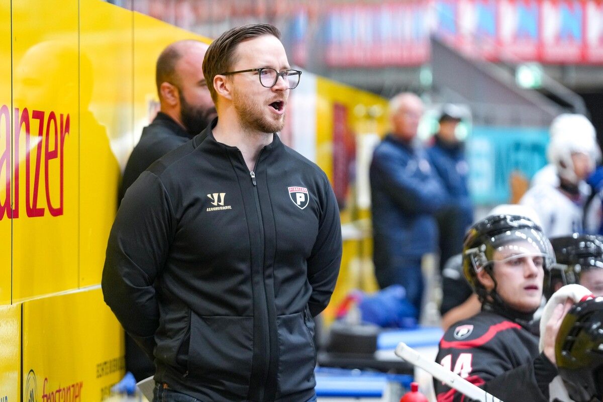 PIV-Coach Johannes Nygard sah einen Sieg der Pioneers in Ravensburg.⇒stiplovsek