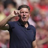 Guter Start für Glasner bei Club-Weltmeister