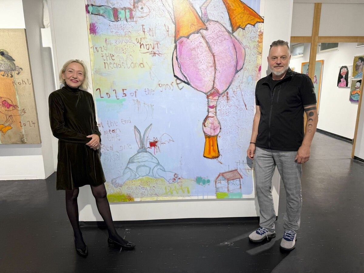 Sylvia Janschek und Peter Kohl luden zur Vernissage „the headstand of the goose - Kunst und Liebe“.⇒Franc