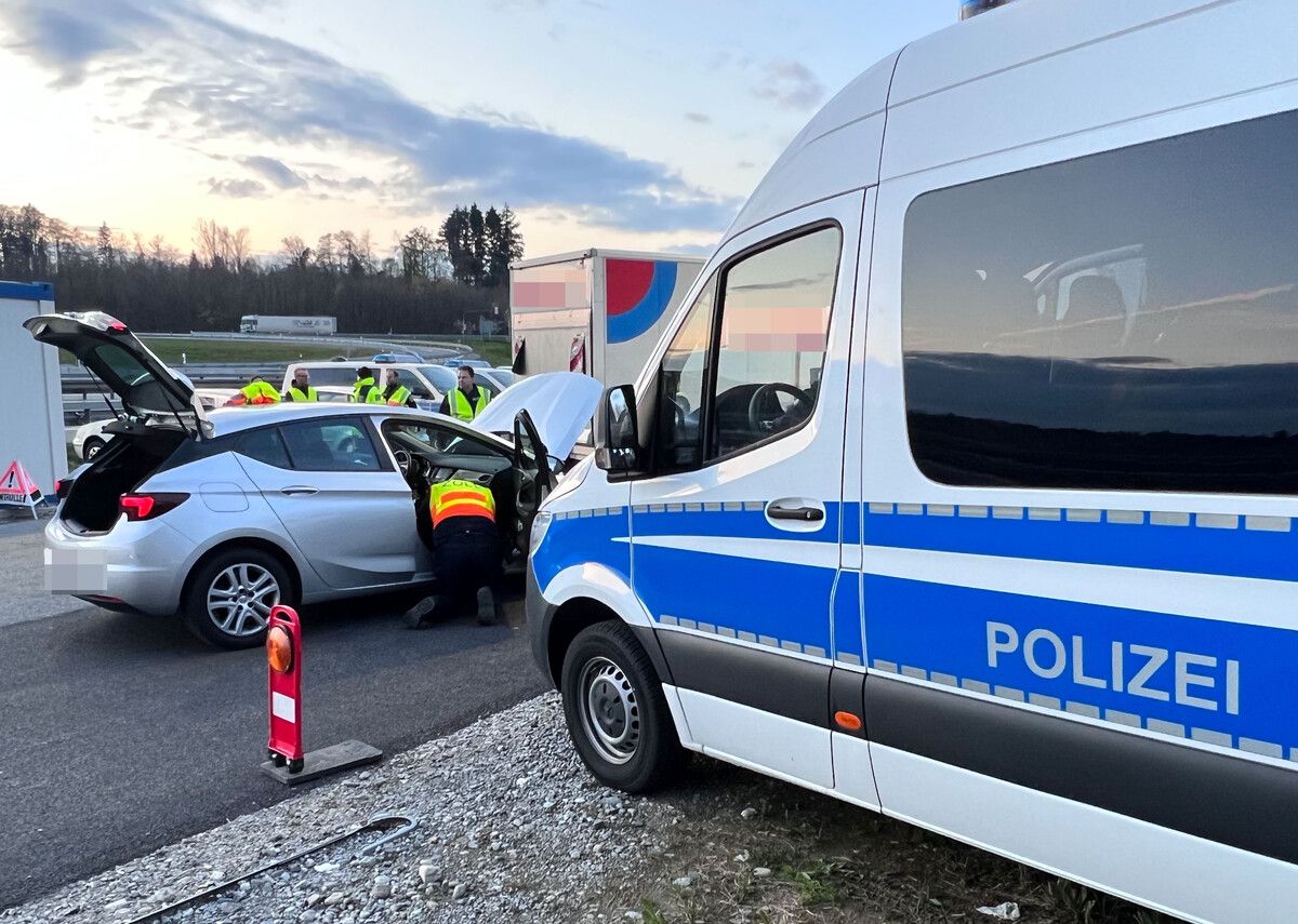 Unerlaubte Einreise über Vorarlberg: Grenzpolizei greift in Lindau ein.⇒⇒Symbolbild/Vol.at/Pletsch