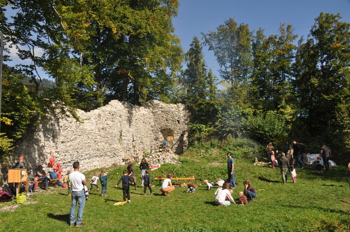 Am Tag des Denkmals öffent die Ruine Blumenegg ihre Tore. ⇒HAB
