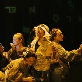 Elias Hirschls „Content“ im Theater Kosmos