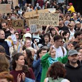 Proteste gegen Sparpläne