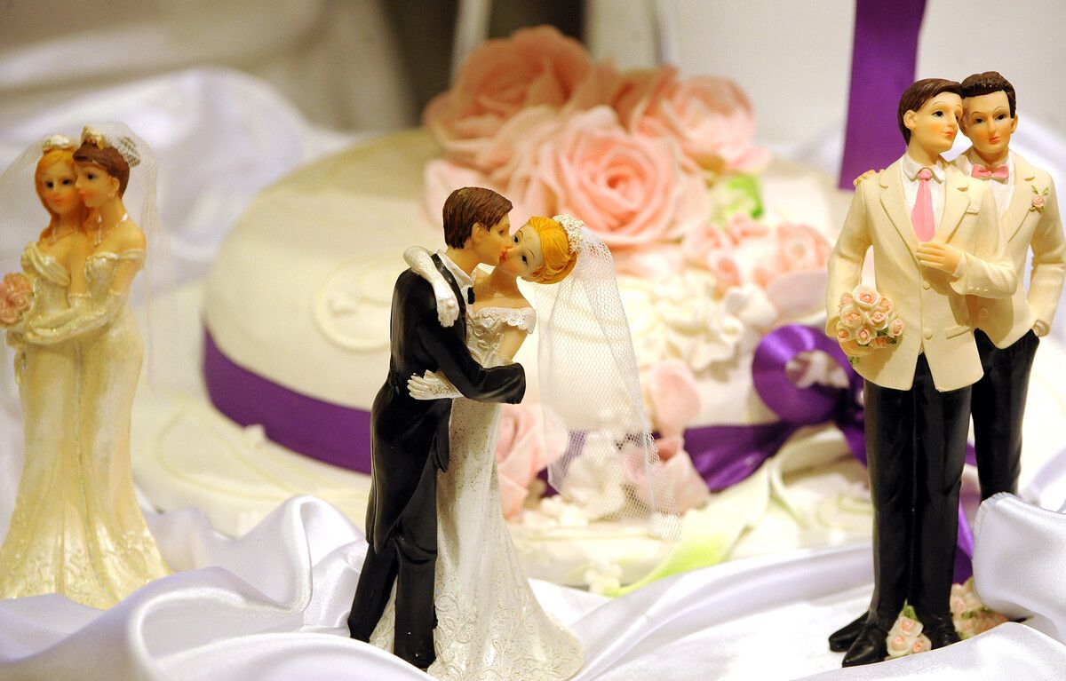 Aufgrund der wegweisenden Entscheidung des Höchstgerichts können alle Paare heiraten oder eine eingetragene Partnerschaft eingehen.⇒APA/Pfarrhofer